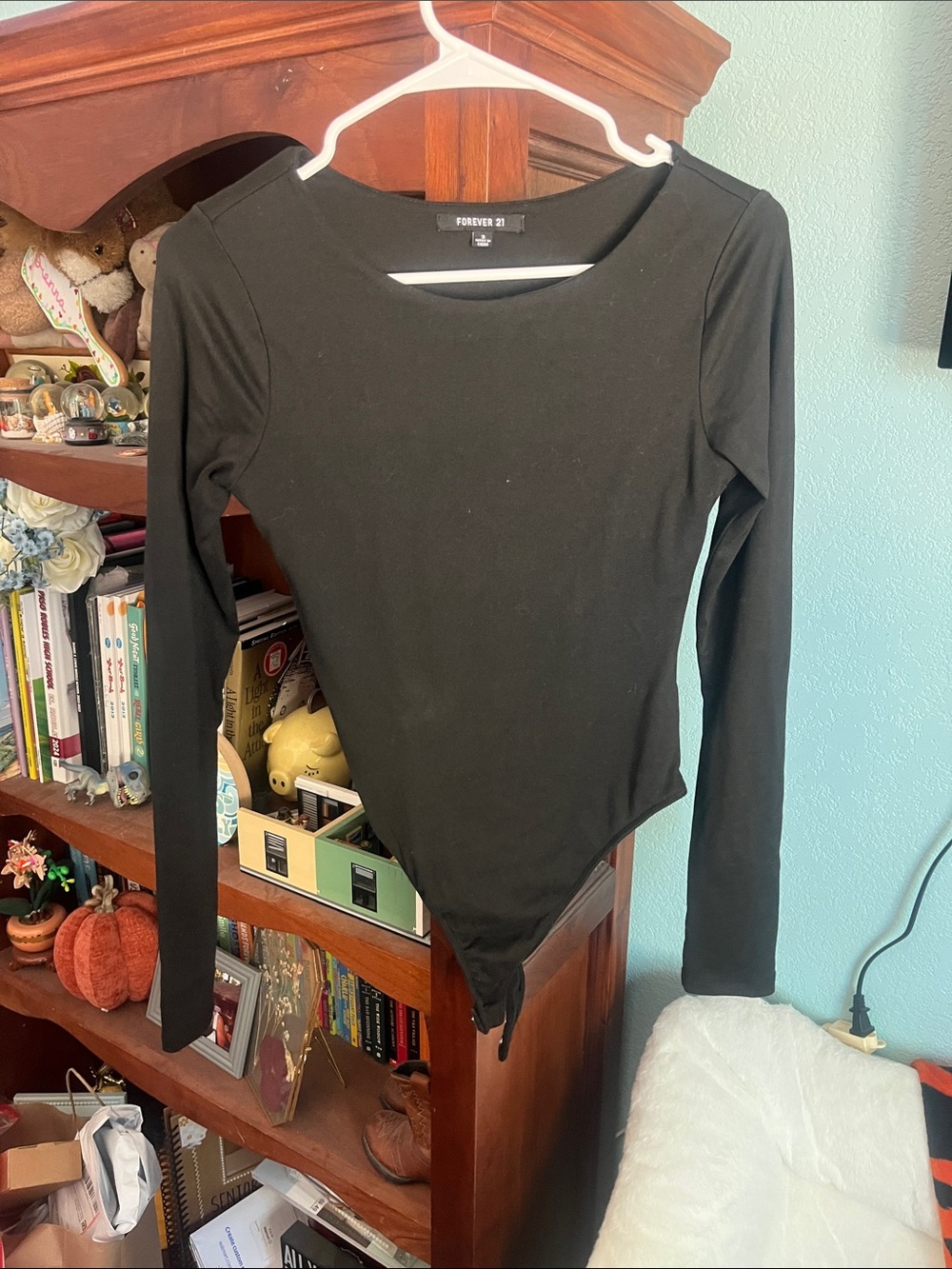 Forever 21 Black Long Sleeve Scoop Neck Bodysuit